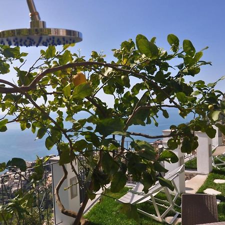 Casa Roberta Appartement Positano Buitenkant foto