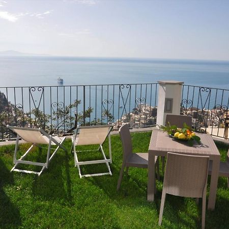 Casa Roberta Appartement Positano Buitenkant foto