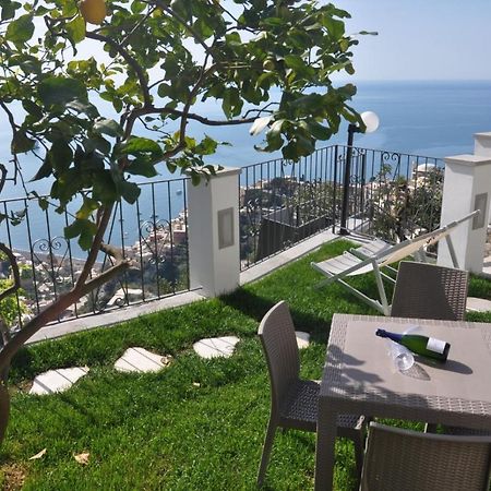 Casa Roberta Appartement Positano Buitenkant foto