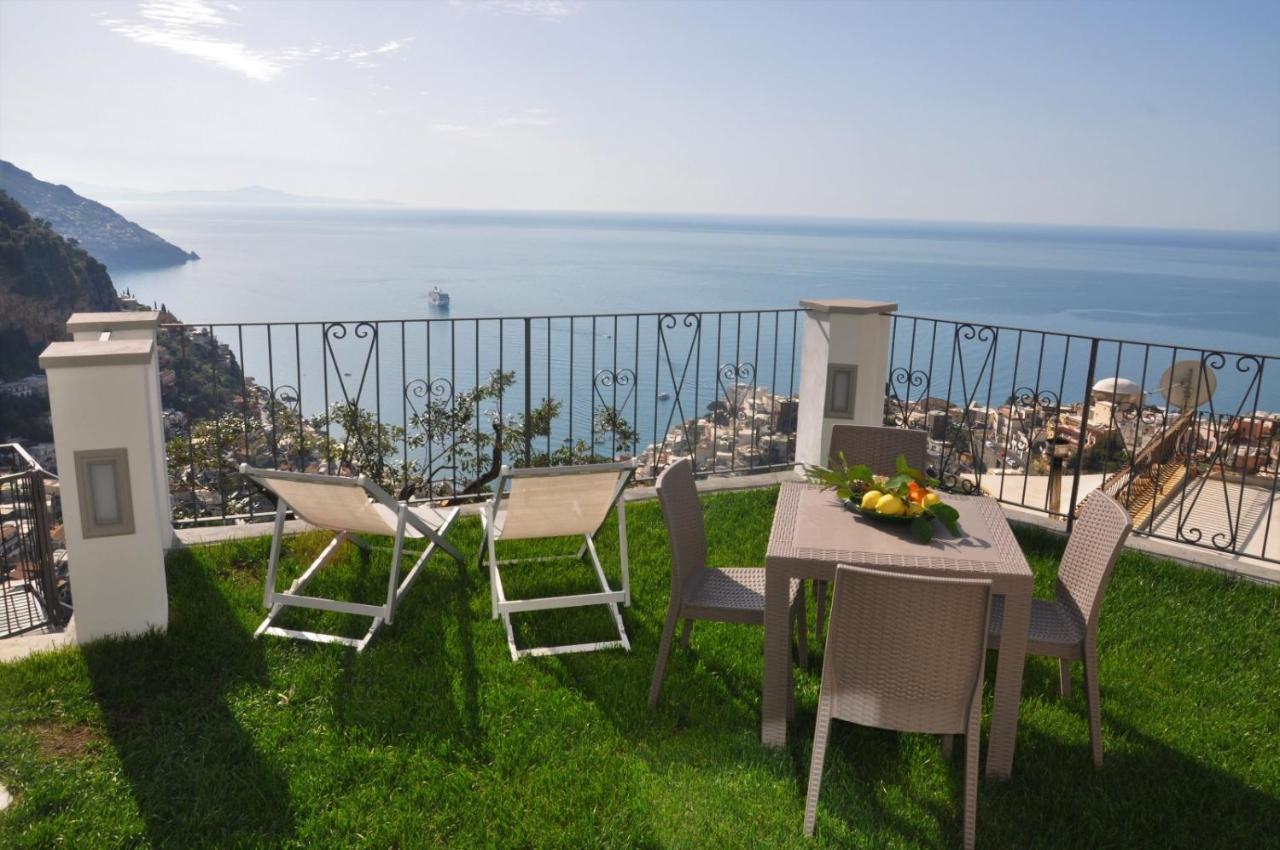 Casa Roberta Appartement Positano Buitenkant foto